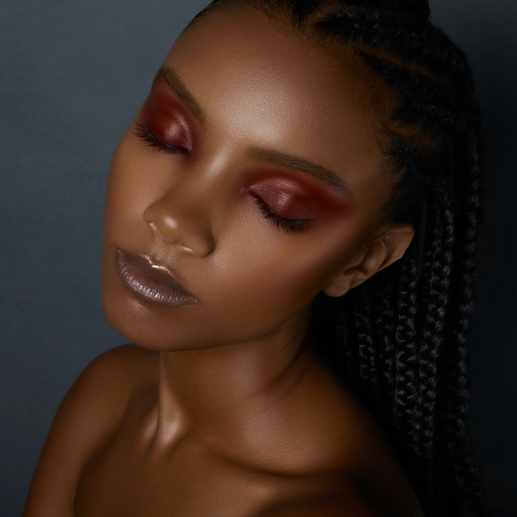 Color Set: The Black Orb Enigmatic Kohl Eyeliner Duo (Abyss + Iron) - Image 17