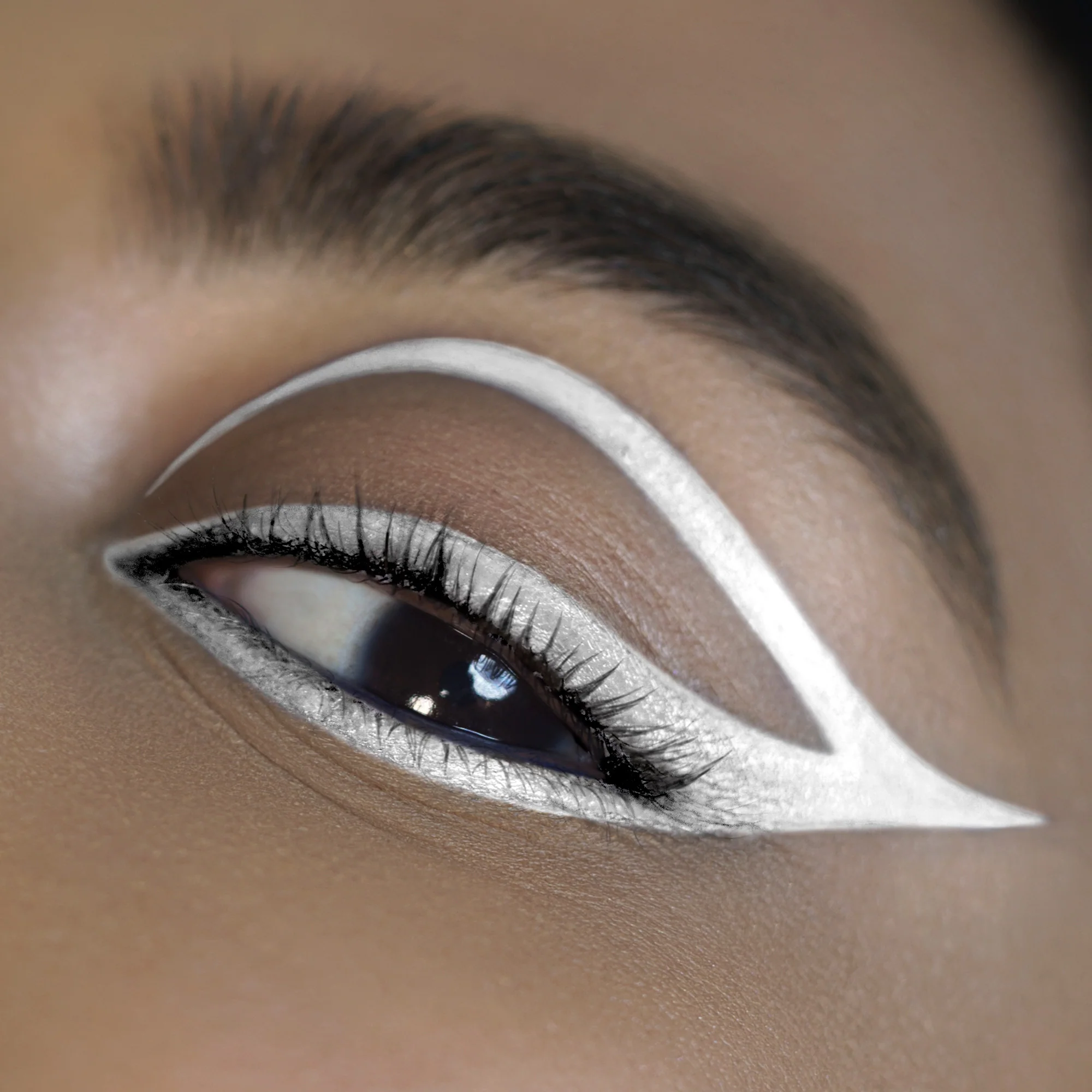 The Black Orb Enigmatic Kohl Eyeliner: Vapor - Image 2