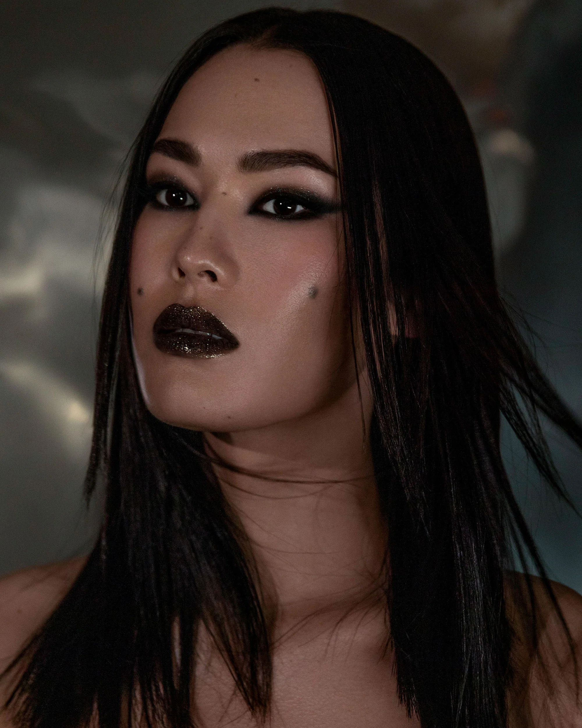 Thorn Bite Peptide Plump Crème Lip Oil: Night Glow - Image 3