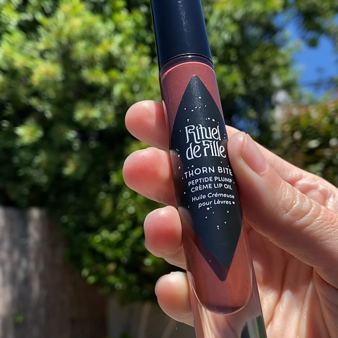 Thorn Bite Peptide Plump Crème Lip Oil: Rose Bloom - Image 7